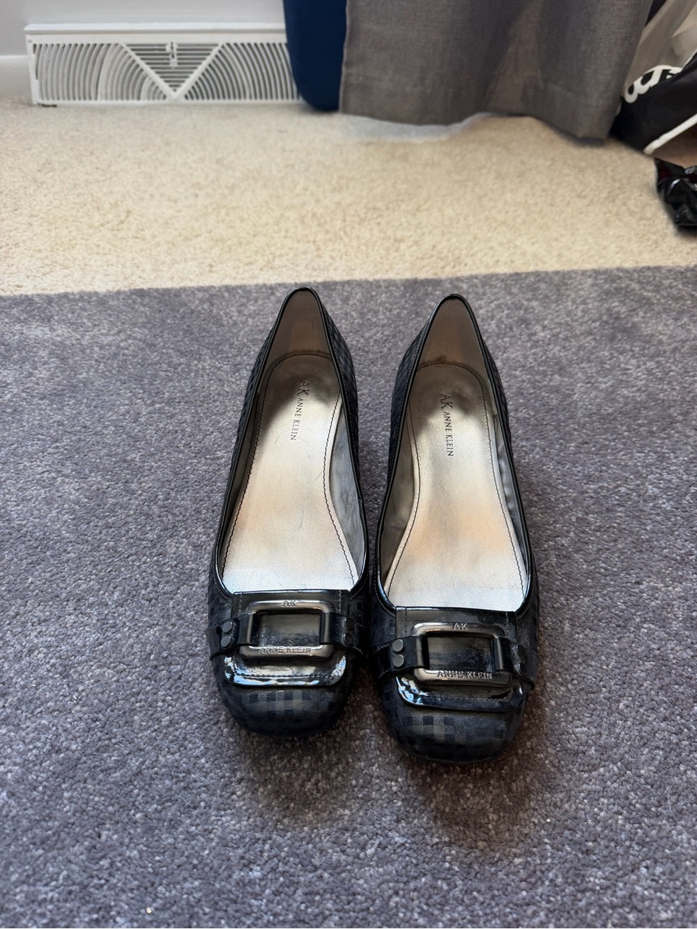 Anne Klein Black Patent Checker Ballet Flats with Buckle Accent 9.5